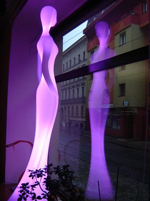 STATUA LUMINOSA RGBW PENELOPE